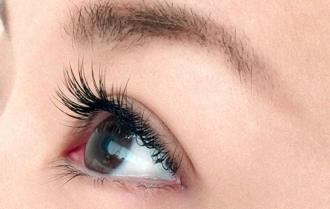 つけるだけで目力UP! 5F Nails Lani