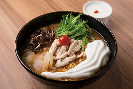 トロワ　8F 麺屋 開高